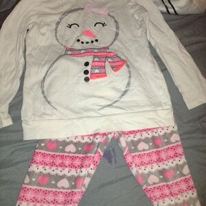 Cozy White and Pink outfit with Snowman Design